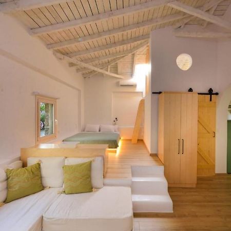 Kladi House Renovated 2023 Villa นิกิติ ภายนอก รูปภาพ