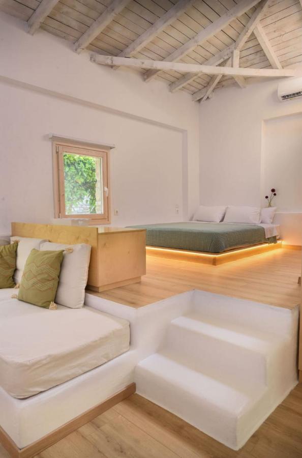 Kladi House Renovated 2023 Villa นิกิติ ภายนอก รูปภาพ