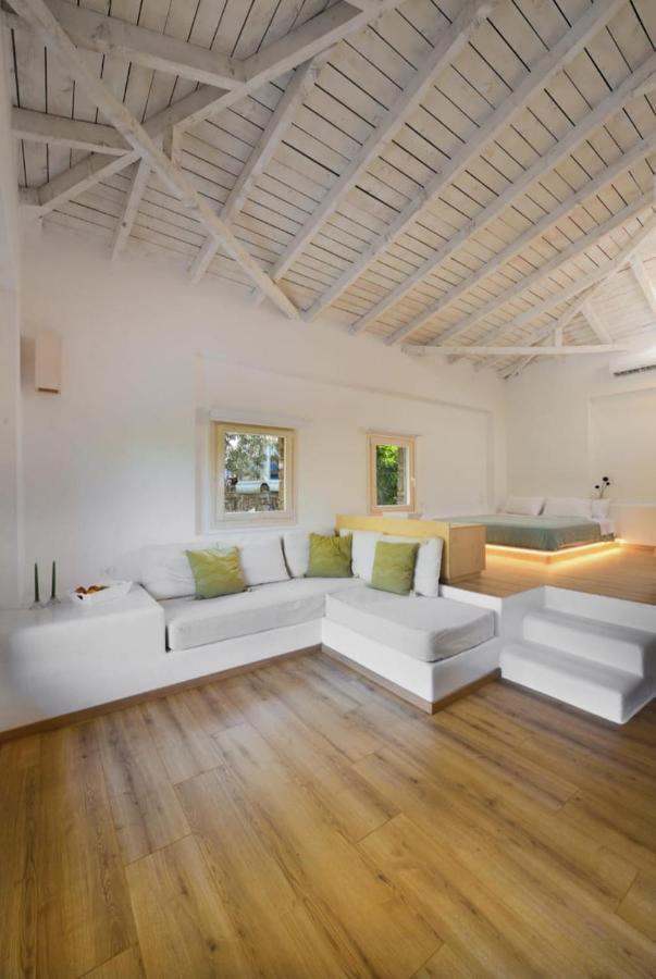 Kladi House Renovated 2023 Villa นิกิติ ภายนอก รูปภาพ