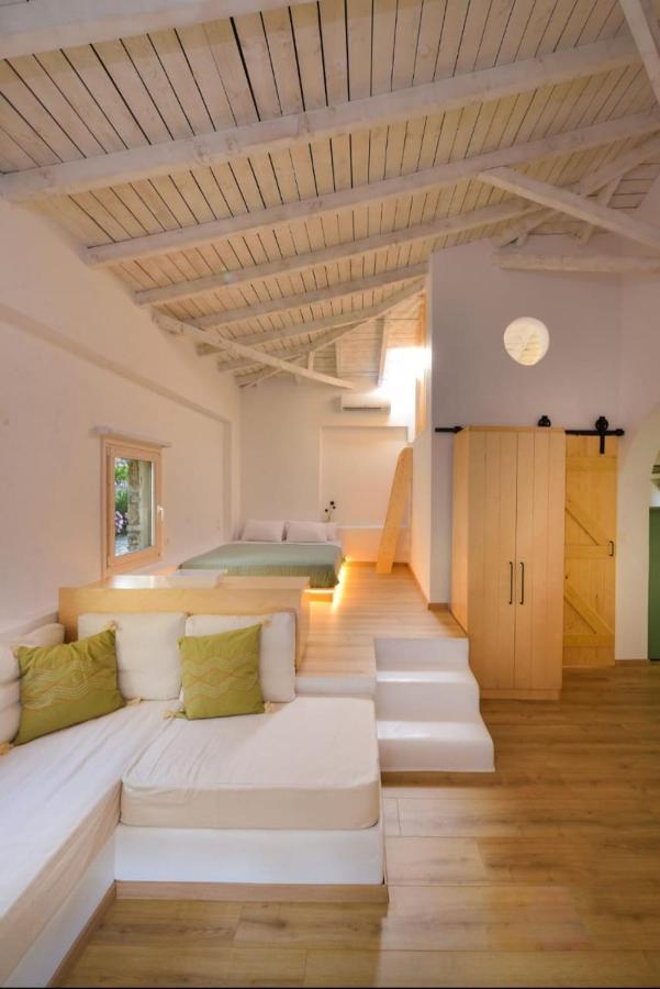 Kladi House Renovated 2023 Villa นิกิติ ภายนอก รูปภาพ